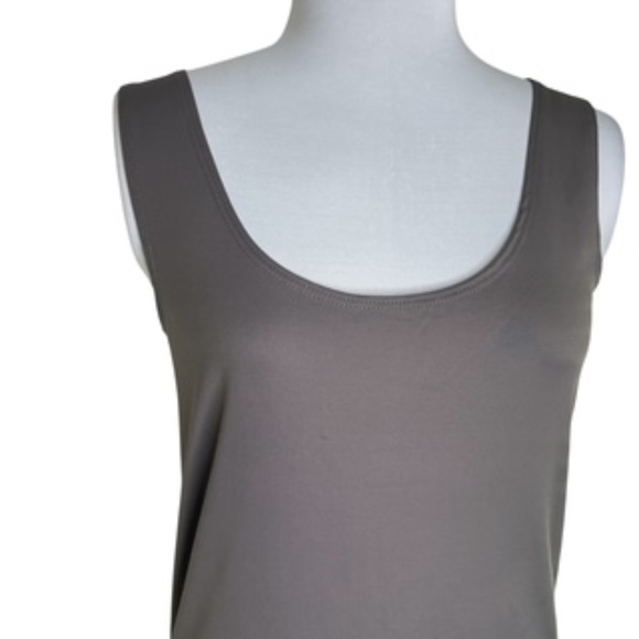 Gillian & Nicole Scoop Front/Back Neck Taupe Camisole Tanks Size L - Picture 2 of 6